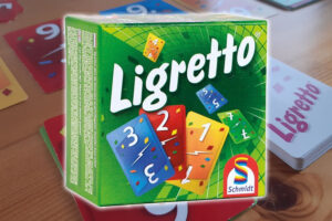 Lees meer over het artikel Ligretto kaartspel review: een vliegensvlug kaartspel