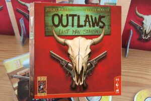 Lees meer over het artikel Outlaws Last man standing spel review